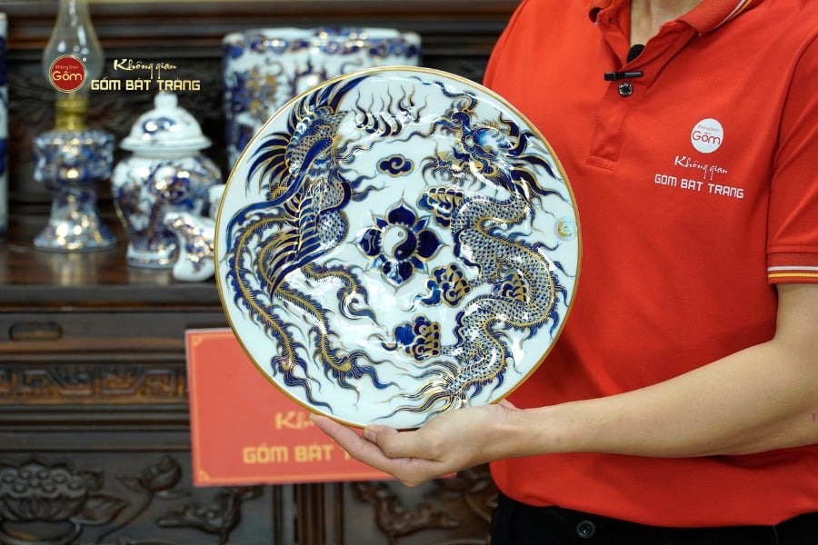 [Set Cao Cấp] Bộ Đồ Thờ Bác Hồ Men Lam Nổi Vẽ Vàng (16 món)