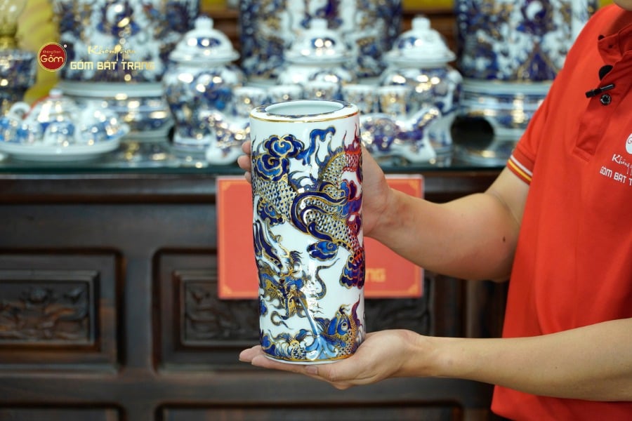 [Set Hào Gia] Bộ Đồ Thờ Gia Tiên Men Lam Nổi Vẽ Vàng (29 món)