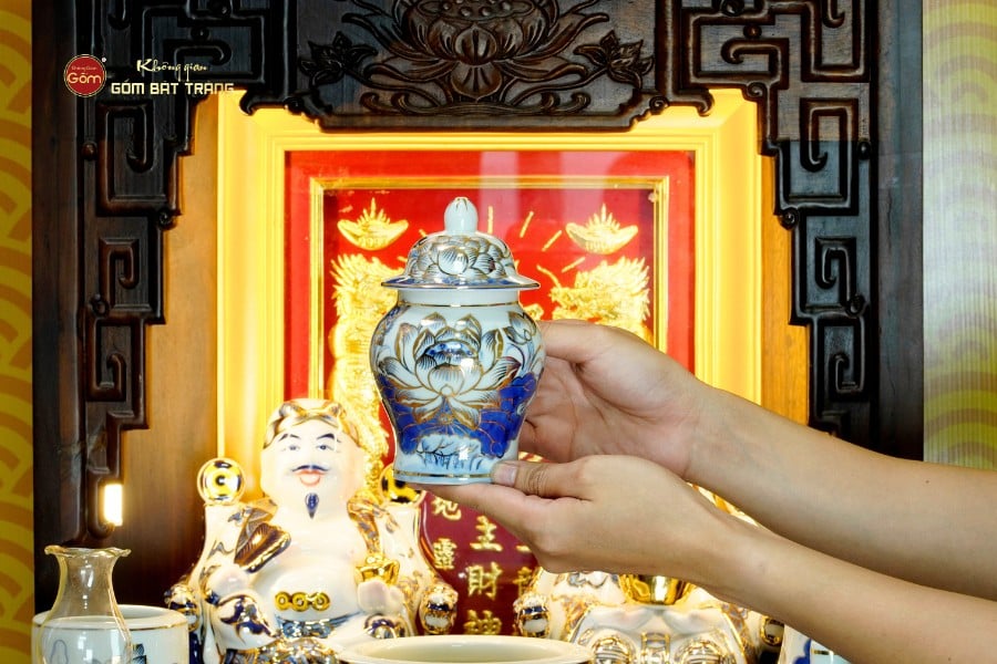 [Set Cao Cấp] Bộ Đồ Thờ Thần Tài Thổ Địa Men Lam Vẽ Vàng (12 món)