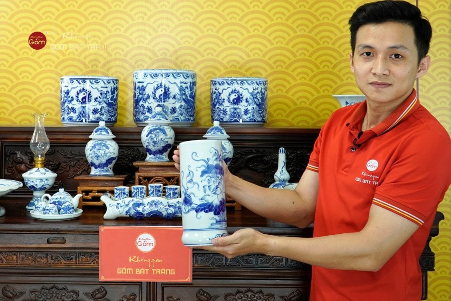 [Set Cơ Bản] Bộ Đồ Thờ Gia Tiên Men Lam (15 món)