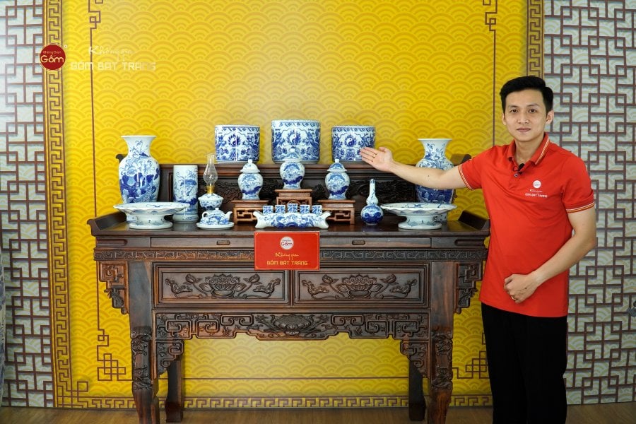 [Set Cơ Bản] Bộ Đồ Thờ Gia Tiên Men Lam (15 món)