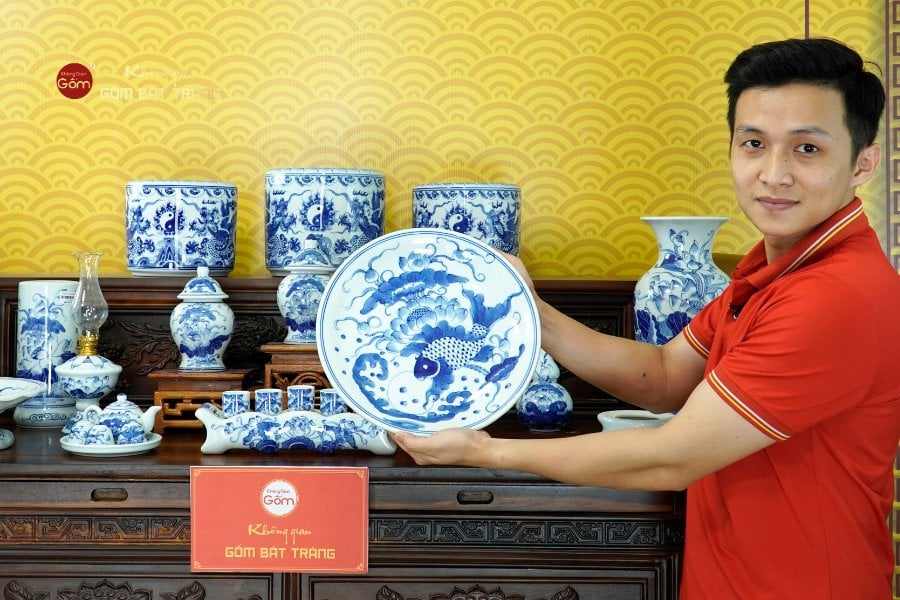 [Set Cơ Bản] Bộ Đồ Thờ Gia Tiên Men Lam (15 món)