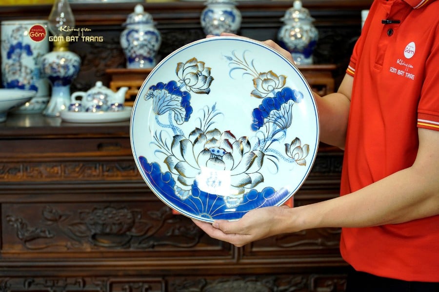 [Set Cơ Bản] Bộ Đồ Thờ Gia Tiên Men Lam Vẽ Vàng (15 món)