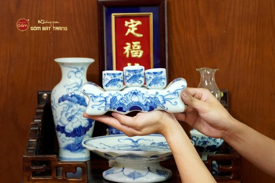 [Set Cơ Bản] Bộ Đồ Thờ Ông Táo Men Lam (6 món)