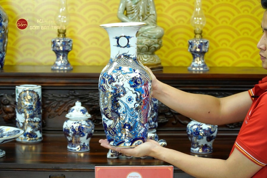 [Set Cơ Bản] Bộ Đồ Thờ Phật Men Lam Nổi Vẽ Vàng (11 món)