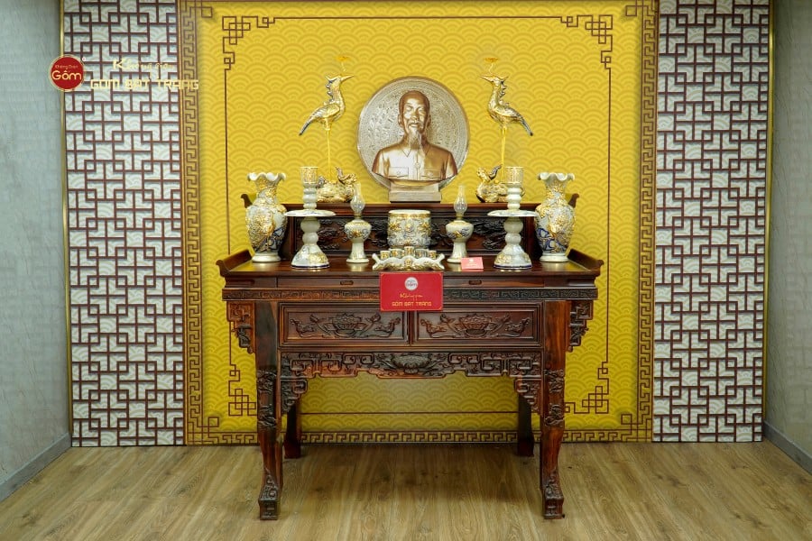 [Set Cơ Bản] Bộ Đồ Thờ Bác Hồ Men Rạn Vẽ Vàng (10 món)