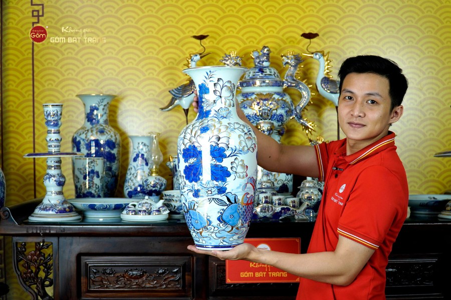 [Set Hào Gia] Bộ Đồ Thờ Gia Tiên Men Lam Vẽ Vàng (31 món)