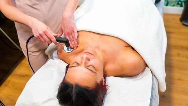 MÁY INDIBA GIÚP GIẢM ĐAU CƠ NHƯ THẾ NÀO?