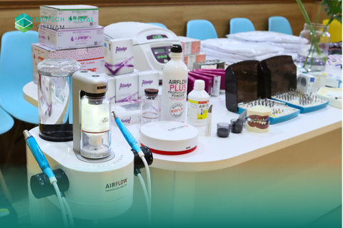 GUIDED BIOFILM THERAPY: GIẢI PHÁP TIÊN TIẾN KIỂM SOÁT MẢNG BÁM