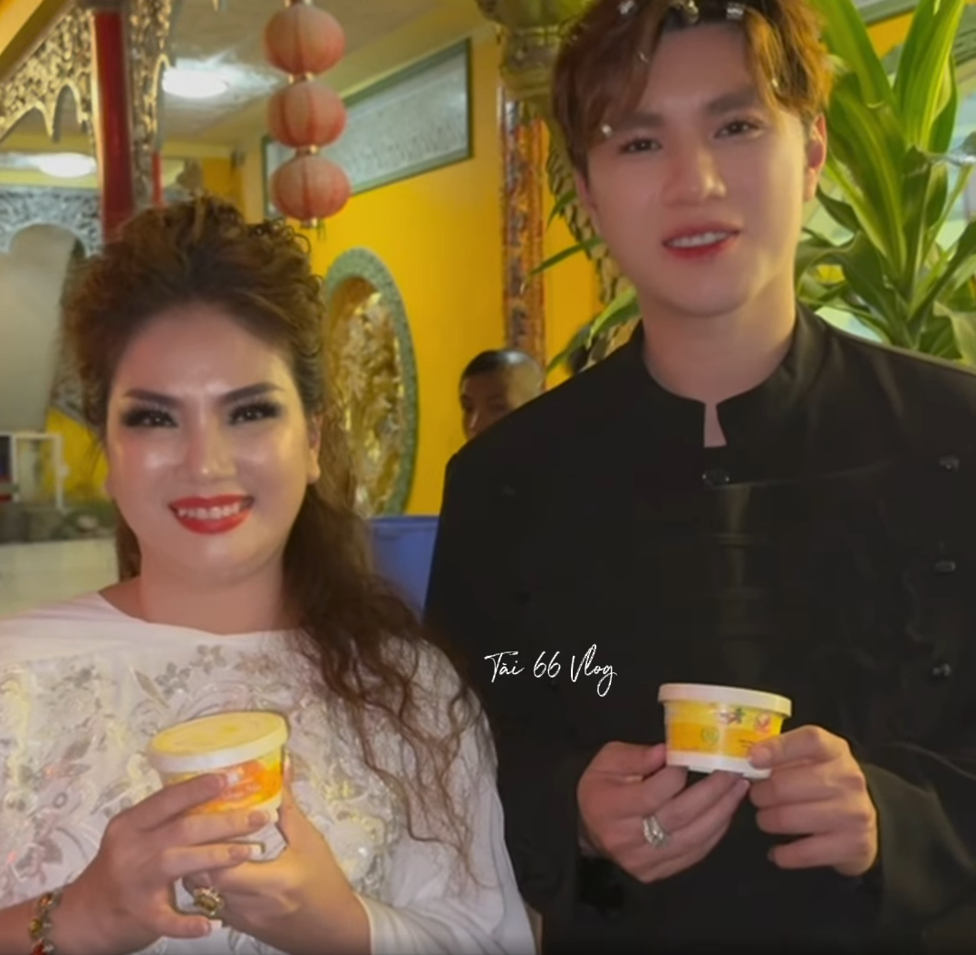 CẢM NHẬN CỦA NS HỒNG YẾN & CS QUÁCH QUANG VỀ HƯƠNG VỊ TÀU HŨ NẮNG MAI