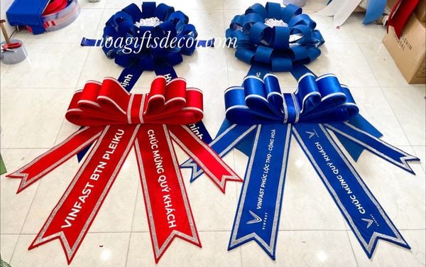 Top Mẫu Nơ Bán Chạy Trong Lễ Bàn Giao Xe Tại VinFast