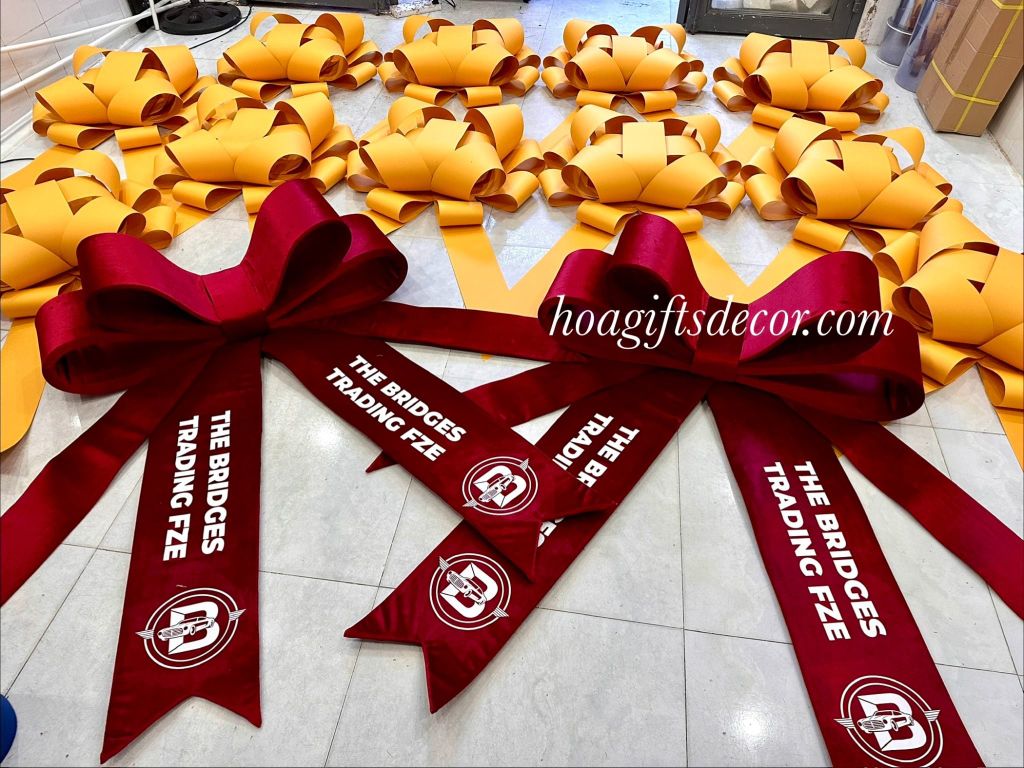 Những Mẫu Nơ Được Showroom Ô Tô Lựa Chọn Nhiều Tại Hoa Gift & Decor