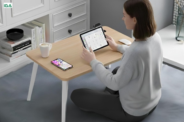 Bàn gỗ ngồi bệt linh hoạt