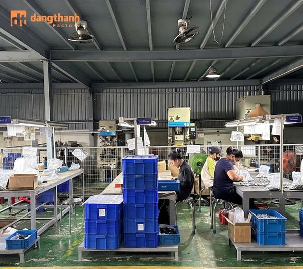 Lý do nên chọn sản xuất linh kiện ô tô xe máy tại Đăng Thành Factory