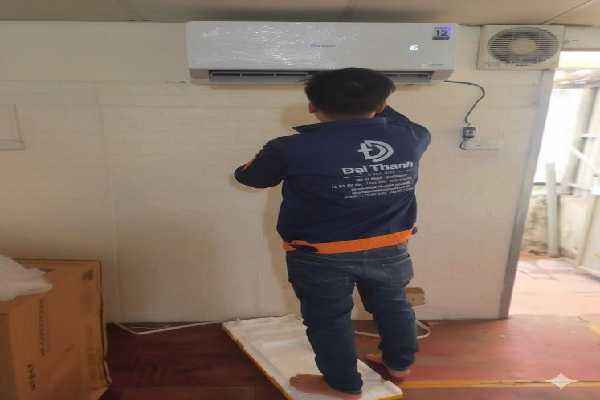 Tại Sao Giá Máy Tại Kho Rẻ Nhưng Tổng Hóa Đơn Lắp Đặt Lại Cao? Sự Thật Về Chi Phí Vật Tư Ít Người Biết