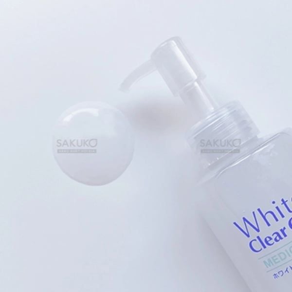Công dụng của Gel tẩy da chết Cure White Clear