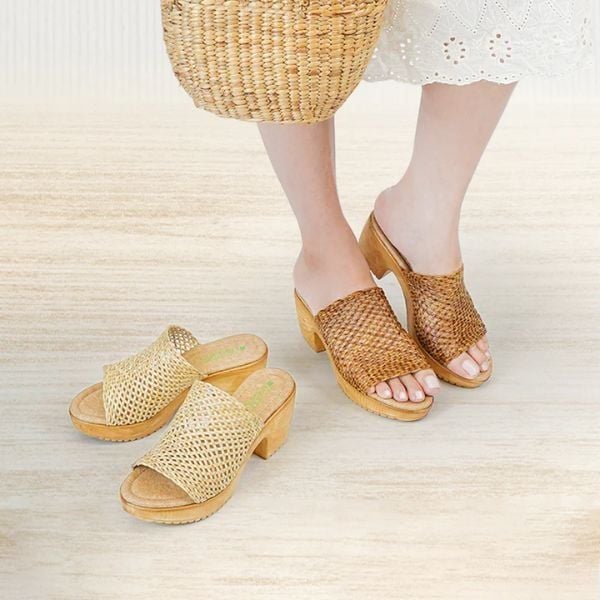 Mẹo chọn cho mình 1 đôi Sandal Livre de Poche 32562 vừa chân tôn dáng