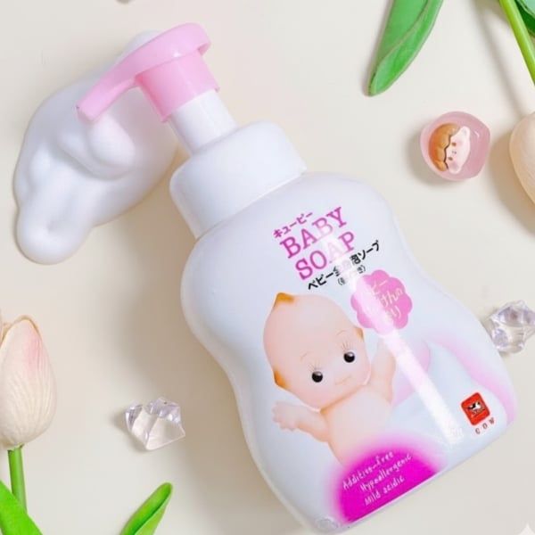 Sữa tắm COW Baby Soap hồng dịu nhẹ, an toàn cho bé