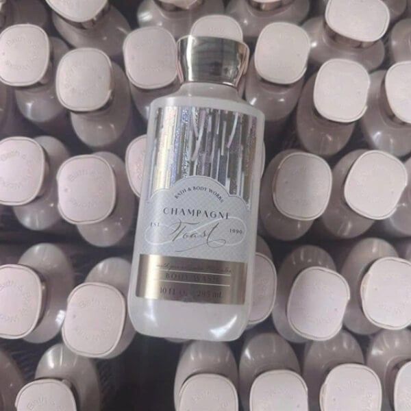 Sữa tắm Bath Body Work Champagne Toast