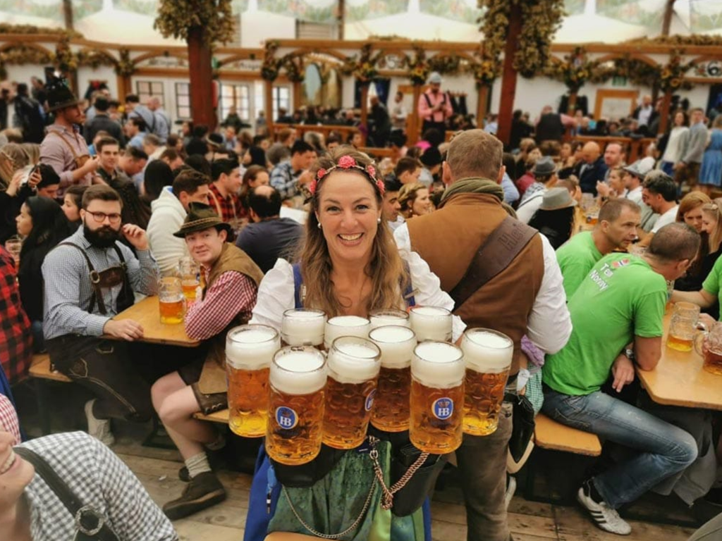 Lễ hội Oktoberfest là gì? Kinh nghiệm tham gia từ A–Z