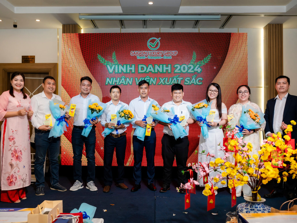 Tour khen thưởng là gì?