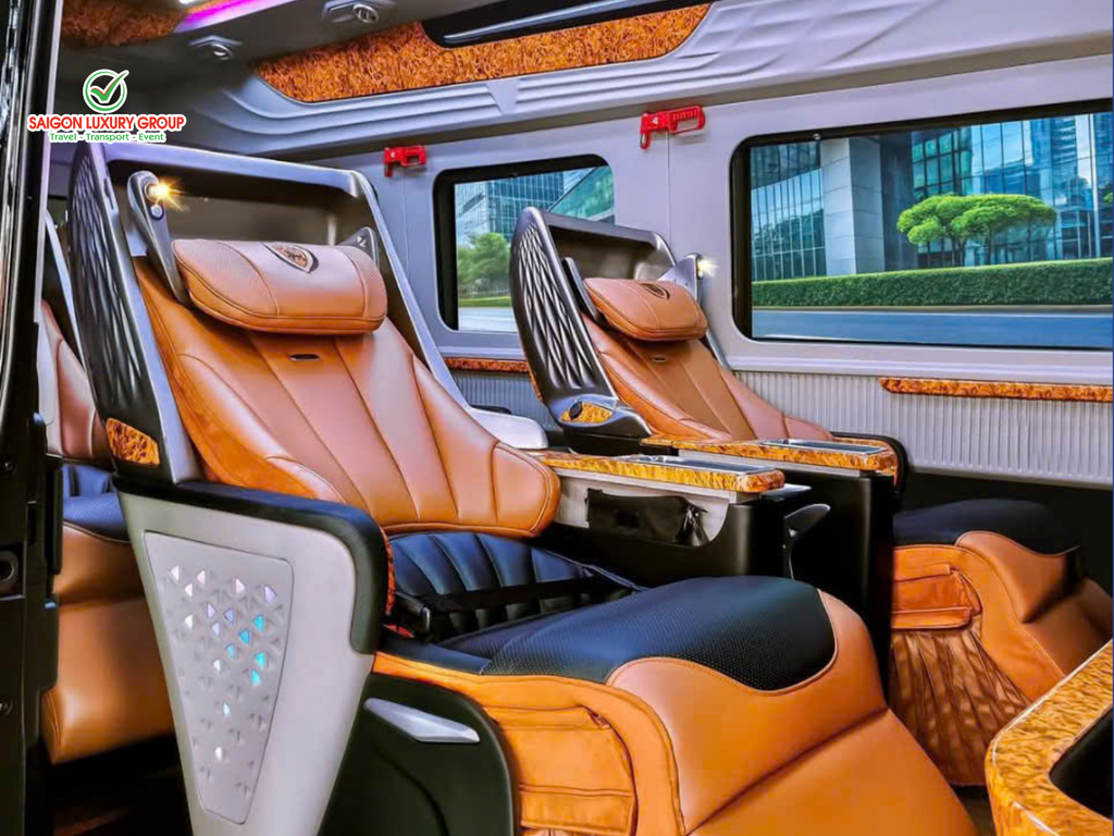cho-thue-xe-limousine-12-cho-tphcm