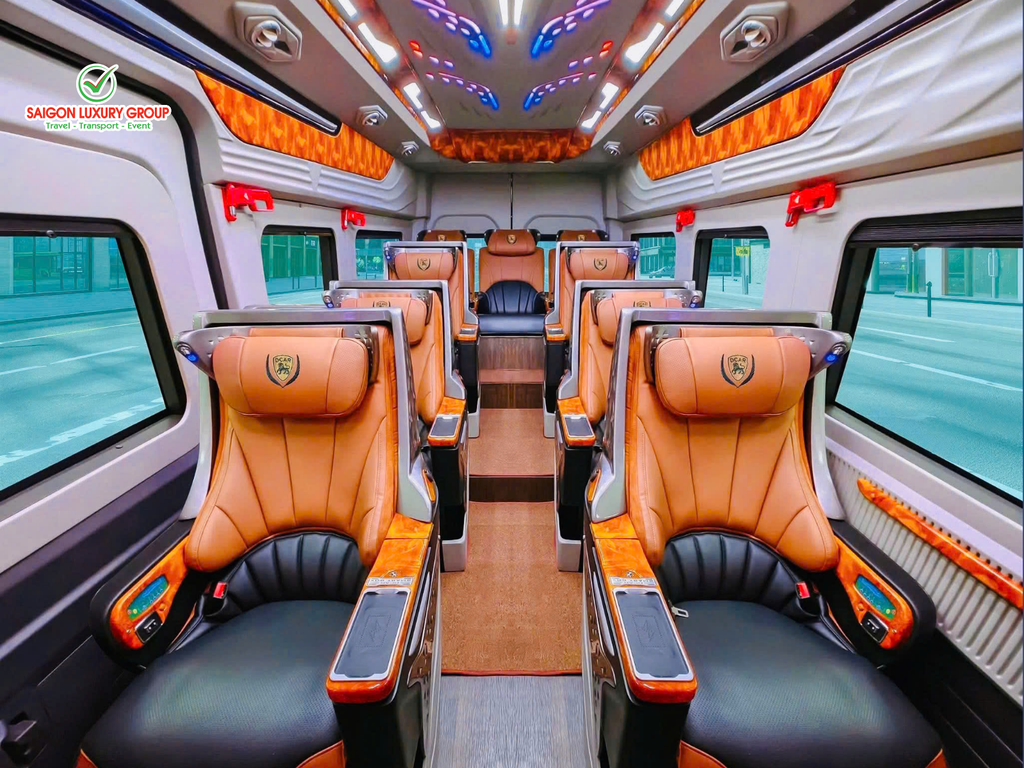 cho-thue-xe-limousine-12-cho-tphcm