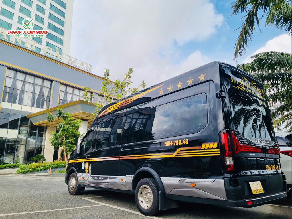 cho-thue-xe-limousine-12-cho-tphcm