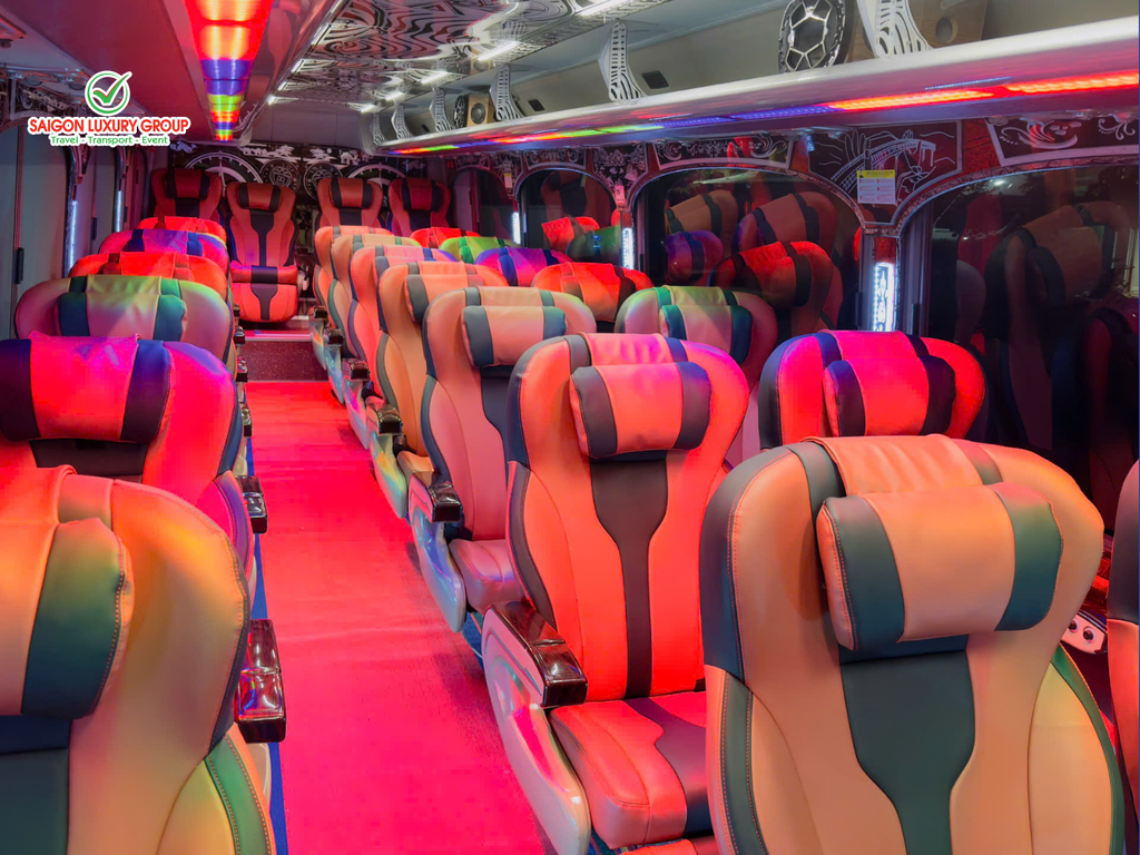 cho-thue-xe-limousine-28-cho