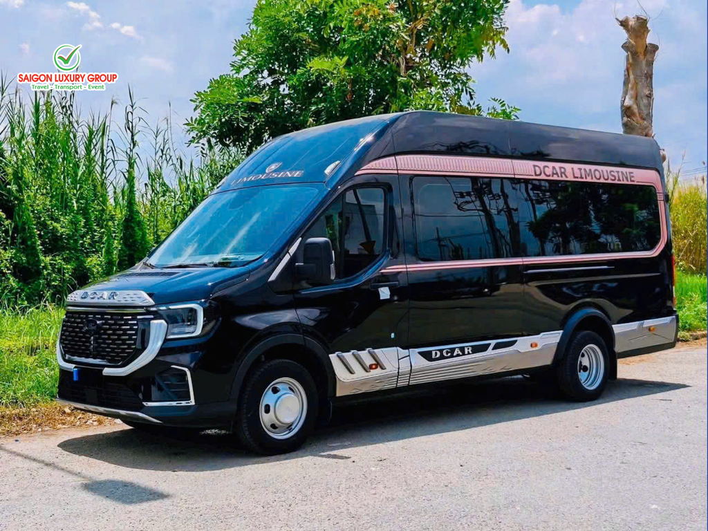 cho-thue-xe-limousine-9-cho