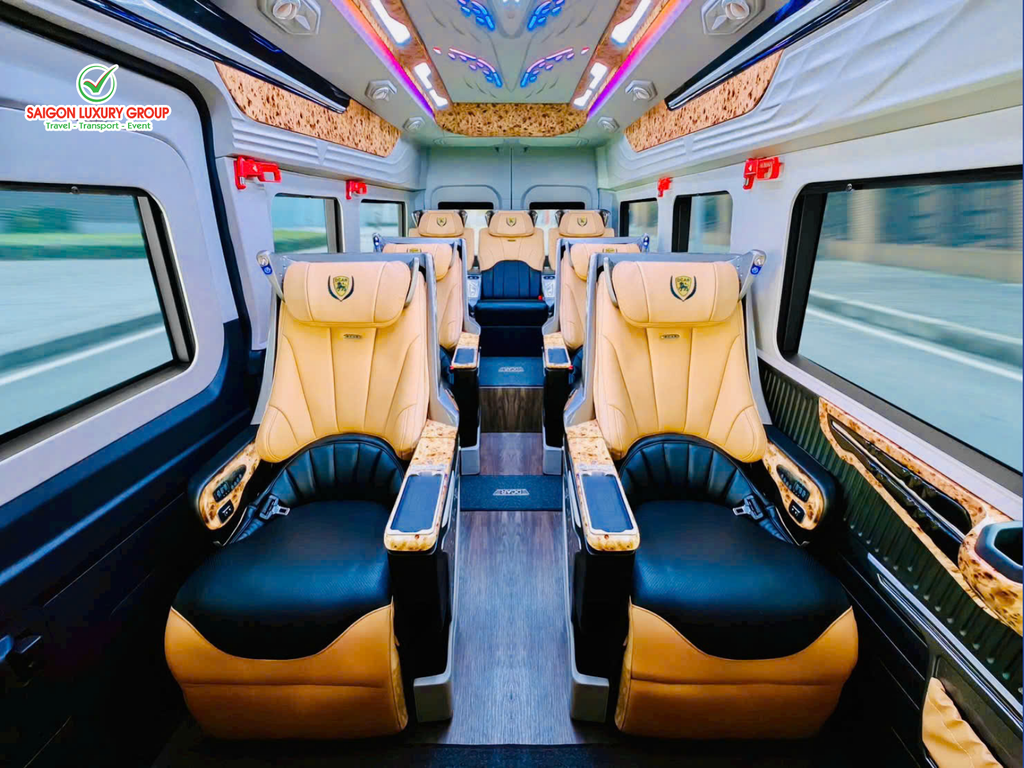 cho-thue-xe-limousine-9-cho