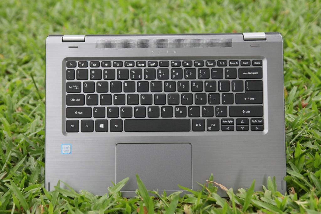 Laptop Acer Spin xoay gập 360 độ