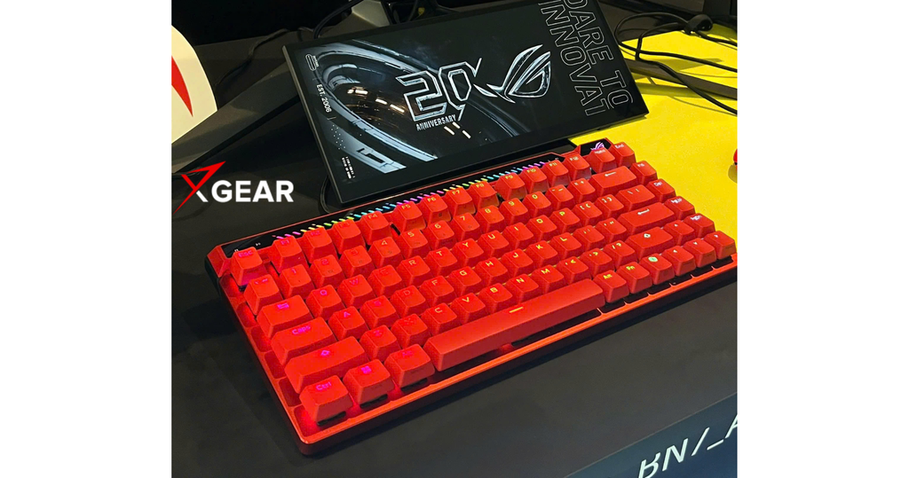 hình ảnh thực tế của ban phim gaming asus rog falchion ace 75 he màu đỏ