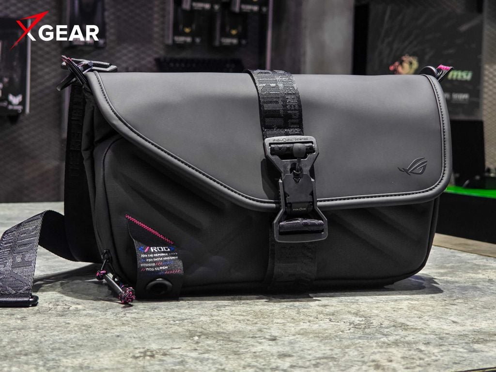 Hình ảnh chụp Túi đeo chéo ROG Slash Sling Bag 4.0 tại Xgear