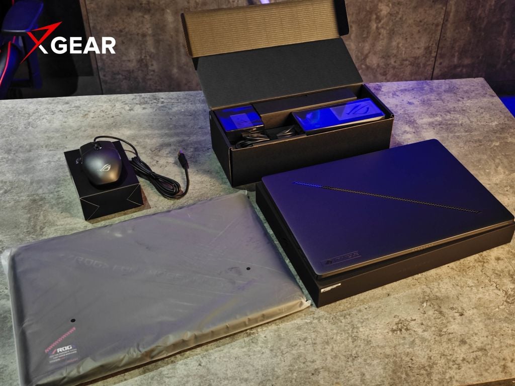 Laptop Gaming Asus ROG Zephyrus G16 GU605CM-QR078W được trang bị đầy đủ cổng kết nối