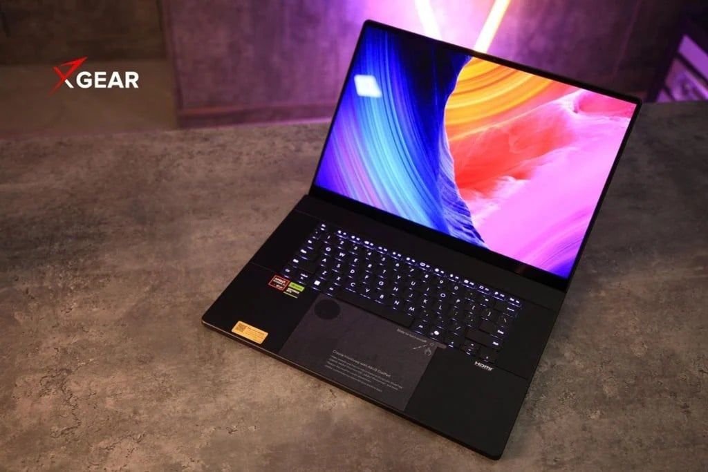 Laptop ASUS ProArt P16 H7606WP SR335W