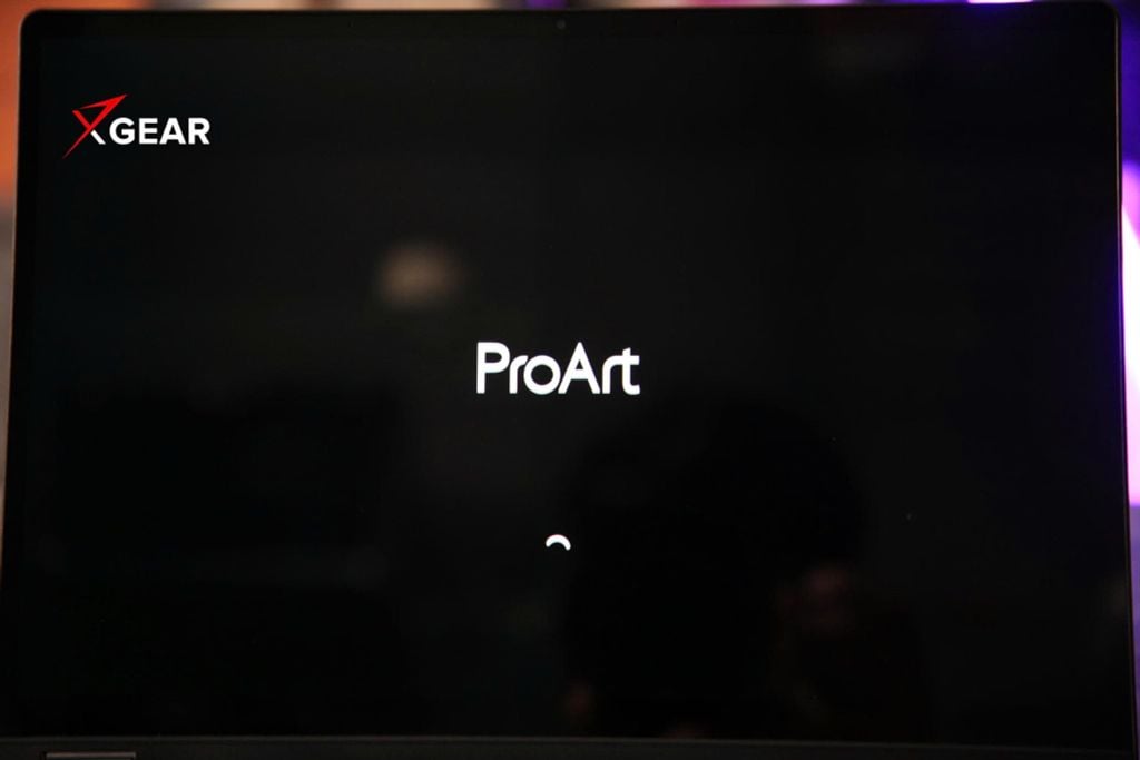 laptop asus proart px13 hn7306ea lx050w cận màn hình