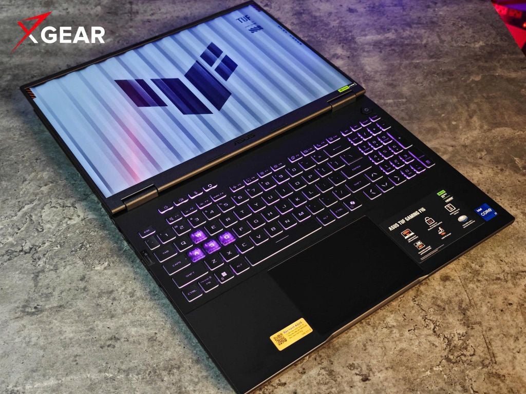 ASUS TUF Gaming F16 FX608JH-RV131W sở hữu Intel Core i5-13450HX giúp xử lý mượt khi chơi game