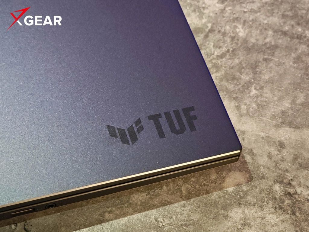 ASUS TUF Gaming F16 FX608JH-RV131W được tích hợp phím AI và tính năng khử ồn