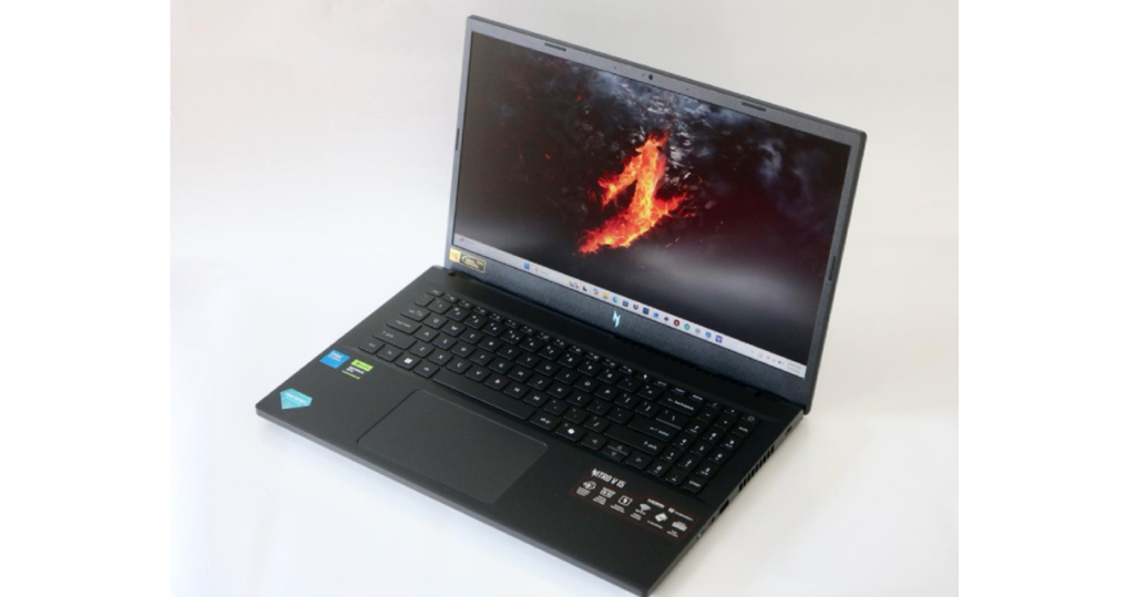 laptop gaming acer nitro propanel anv15 52 74um góc bên phải