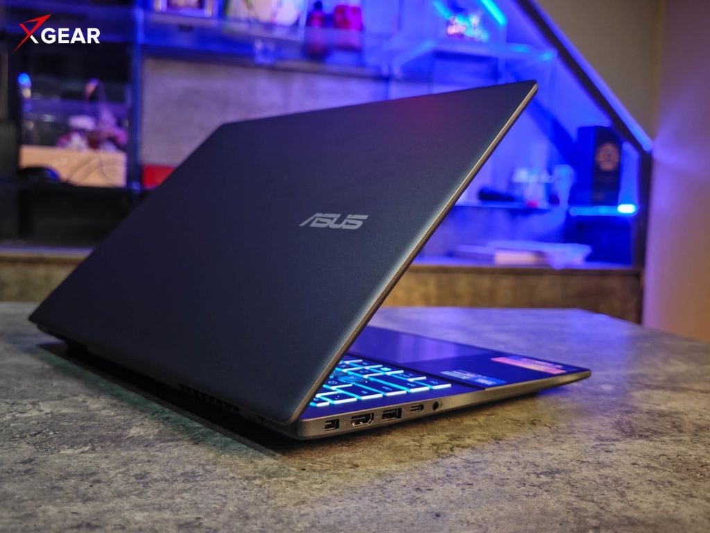 Asus AI V16 V3607VH-RP025W cổng kết nối đầy đủ được bố trí ở 2 mặt bên