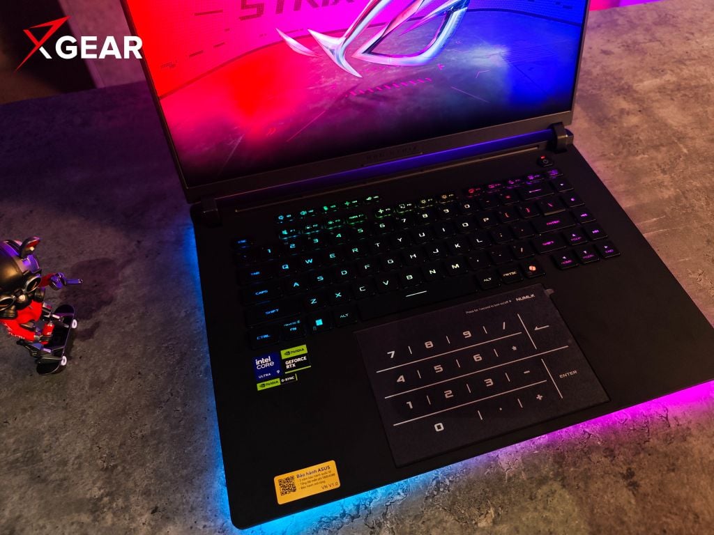 ROG Strix SCAR 16 G635LW-RW175W trải nghiệm thị giác đỉnh cao