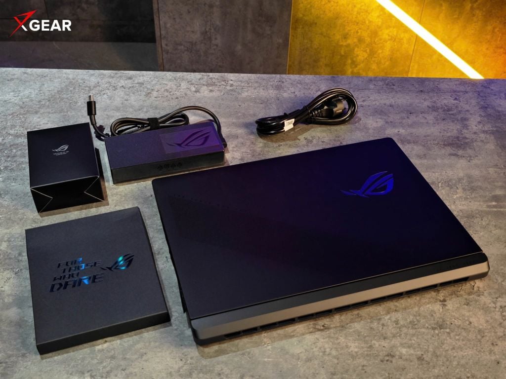 Laptop Gaming Asus ROG Strix Scar 18 G835LXG - TQ473W