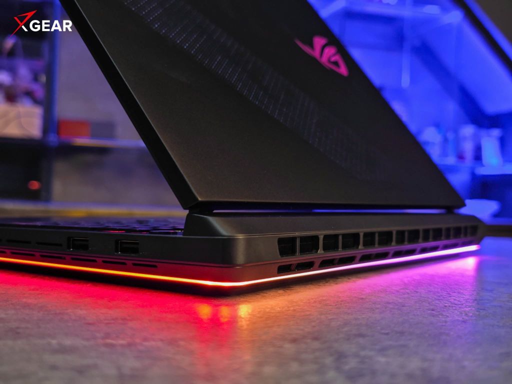 Laptop Gaming Asus ROG Strix Scar 18 G835LXG - TQ473W