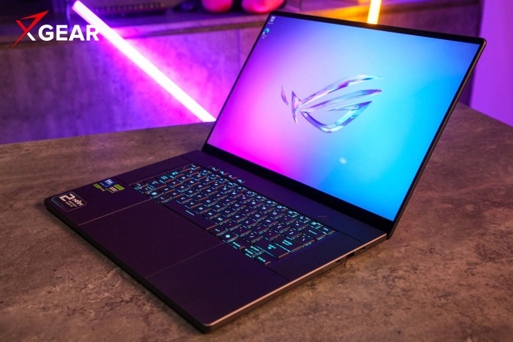 laptop gaming asus rog zephyrus g16 gu605cp qr115w góc nghiêng