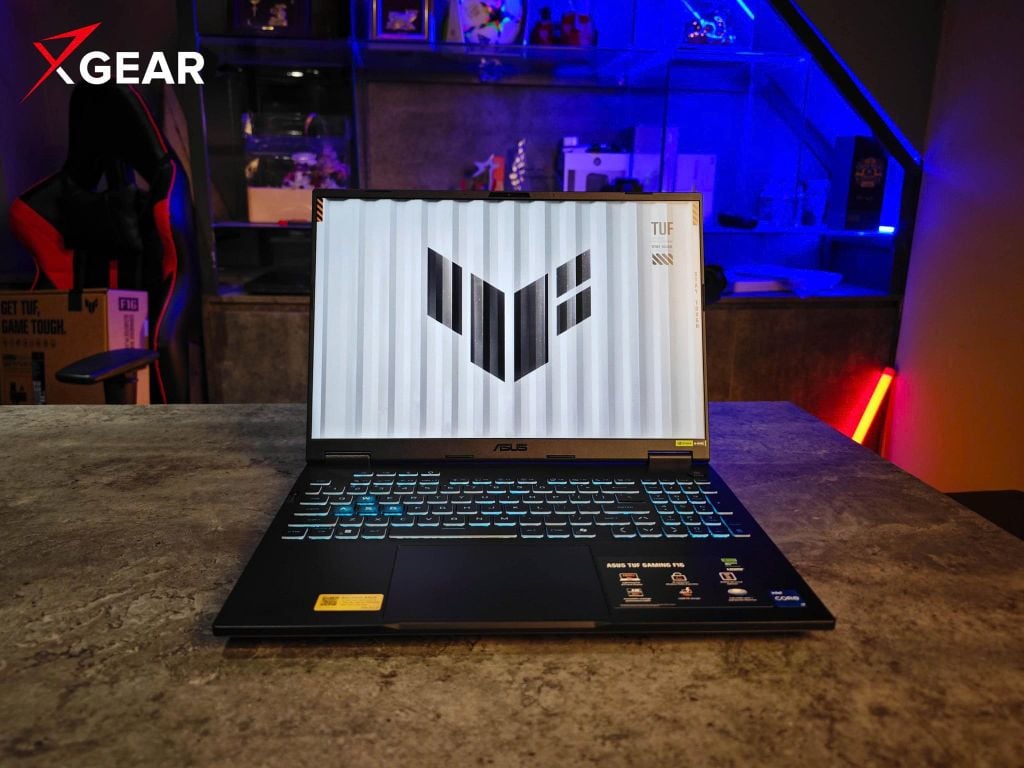 Màn hình của Asus TUF F16 FX608JM-RV081W 16 inch hiển thị sắc nét