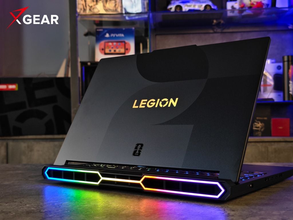 Lenovo Legion Pro 7 16IAX10H 83F500JGVN thiết kế mang dấu ấn fifa world cup