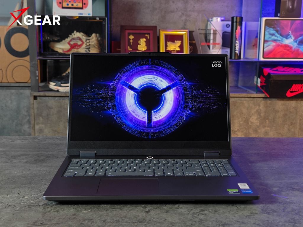 người chơi game, hssv có thể chọn Lenovo LOQ Essential 15IRX11 83SC003TVN