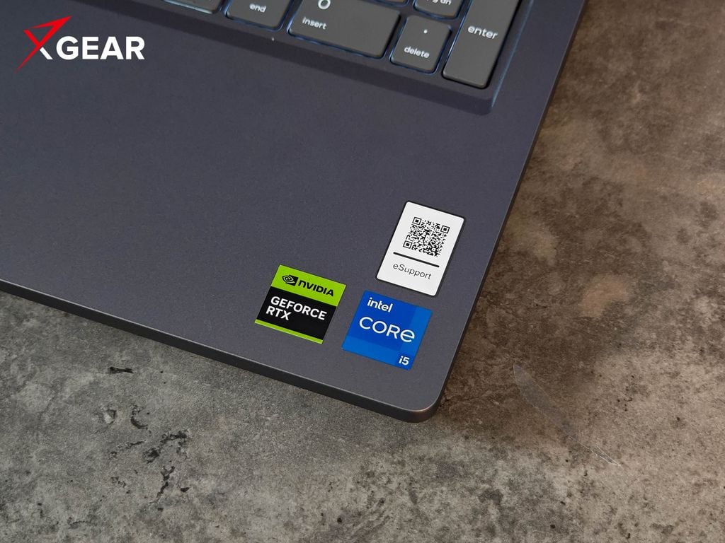 LOQ Essential 15IRX11 83SC003TVN hiệu năng mạnh với chip intel core i5