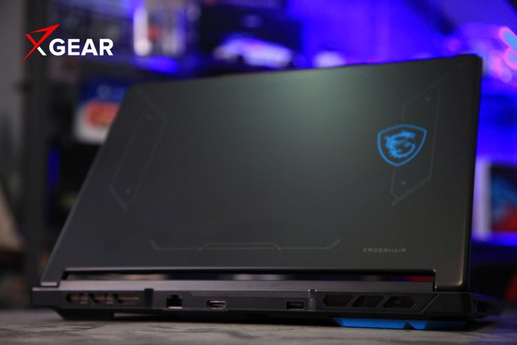laptop gaming msi crosshair 16 max hx e2wgxk 051vn phần tản nhiệt mặt sau